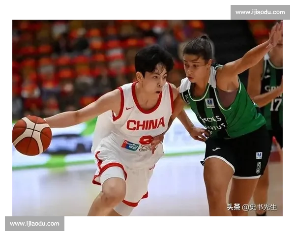 中国女篮 124-57 狂胜波黑！杨舒予 22 分 + 6 抢断，张子宇双塔发威，宫鲁鸣练兵见效