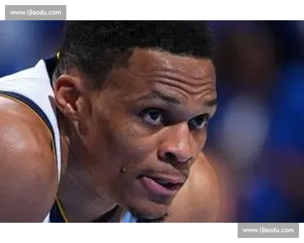 杨毅评詹威:事业选詹姆斯,挚友选威少