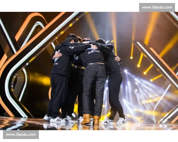 选手赛后暖心互动，穿越火线电竞世界杯传递正能量