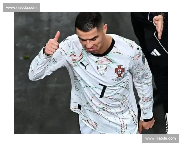 C罗帽子戏法！老将不死，这状态谁敢说他不行